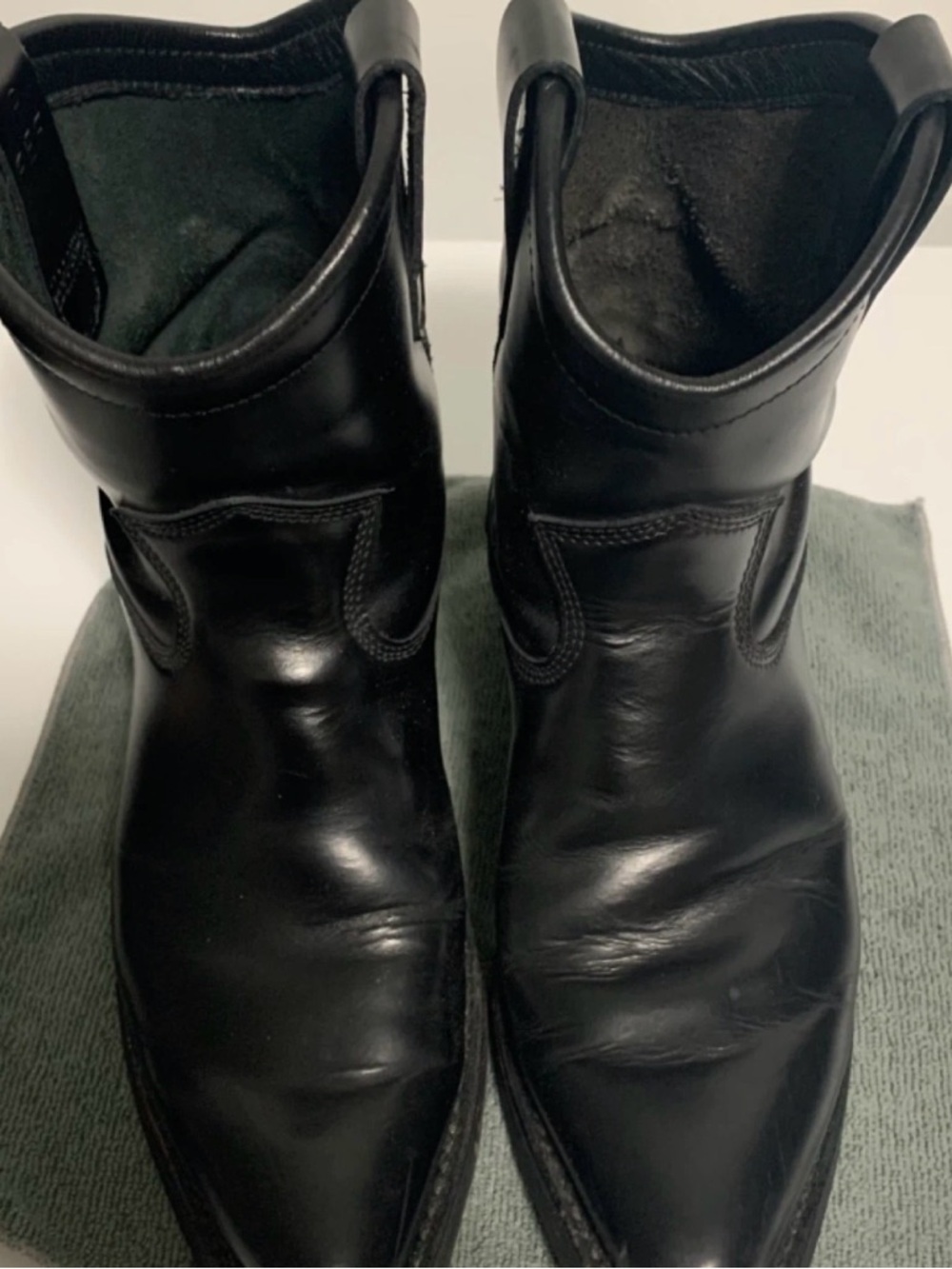 Men's Black Leather Western Pull-On Boots